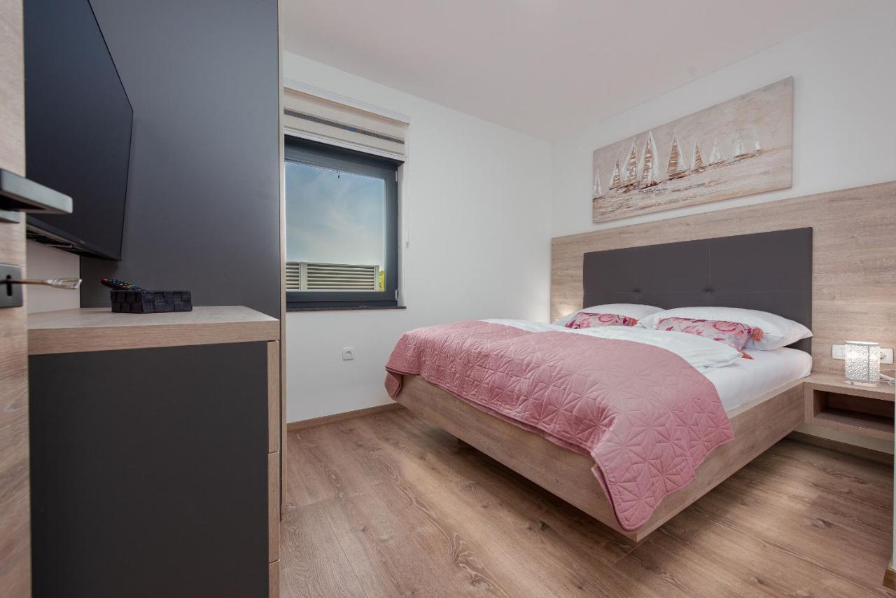 Villa Blue Sky 2 Zadarvillas Турань Экстерьер фото